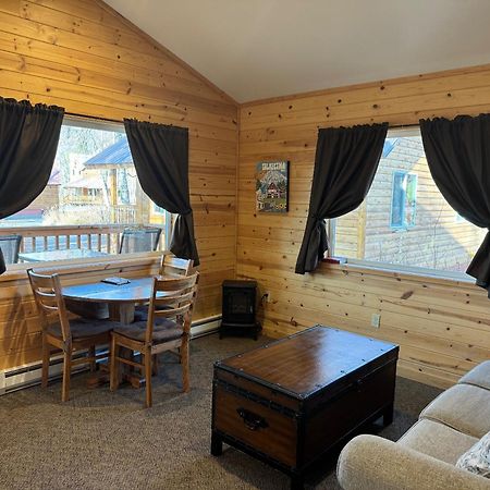 Susitna River Lodging, Backwoods Cabins Talkeetna Exterior photo