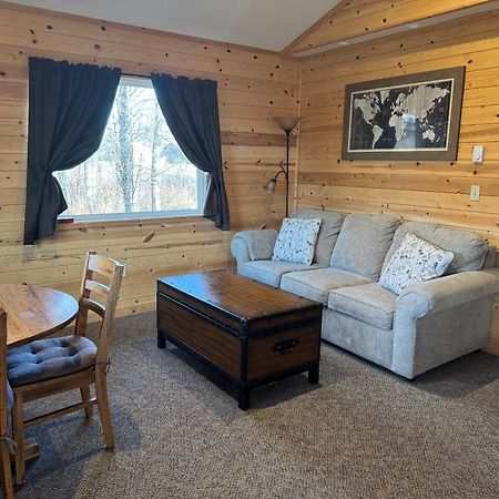 Susitna River Lodging, Backwoods Cabins Talkeetna Exterior photo